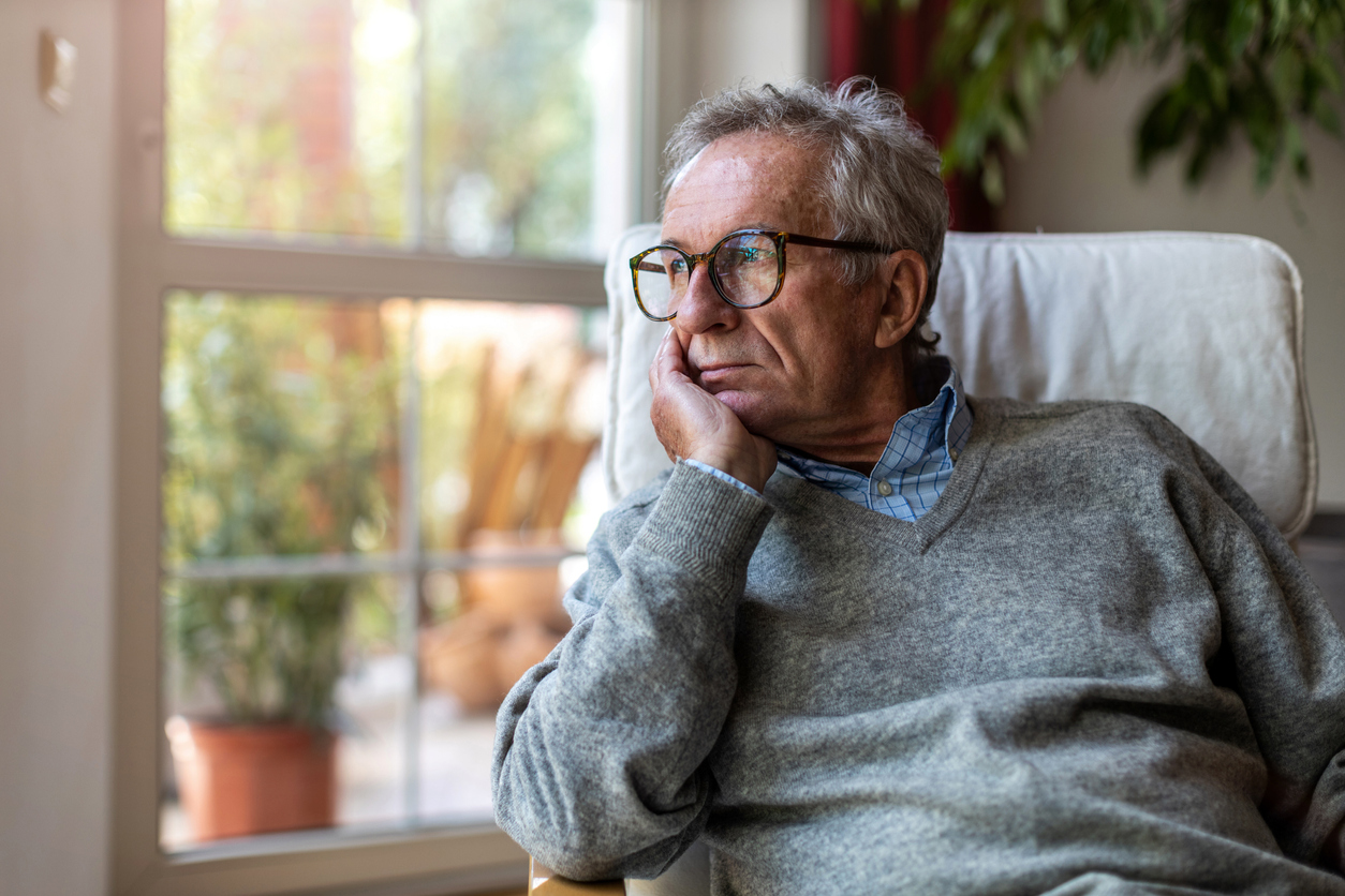5 Symptoms & Signs of Depression in Seniors